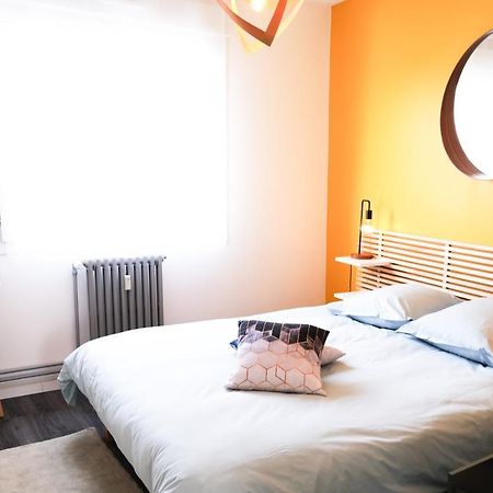 Le Grand Chambord 2 Apartment Laval  Exterior foto