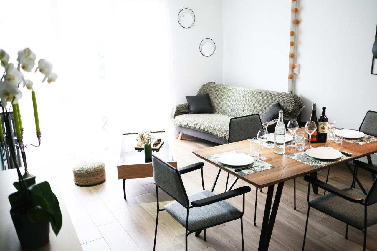 Le Grand Chambord 2 Apartment Laval  Exterior foto